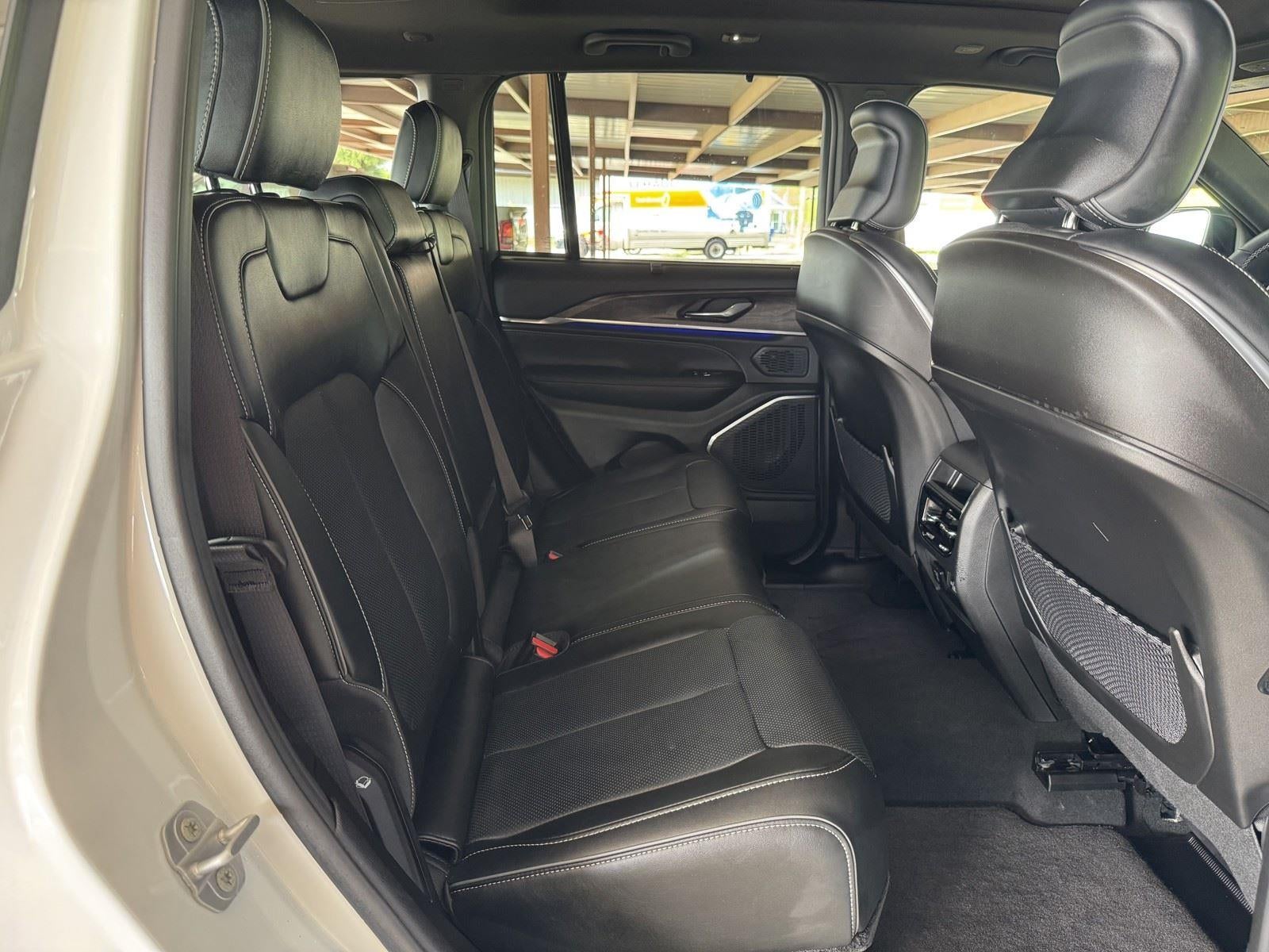 2025 Jeep Grand Cherokee Overland