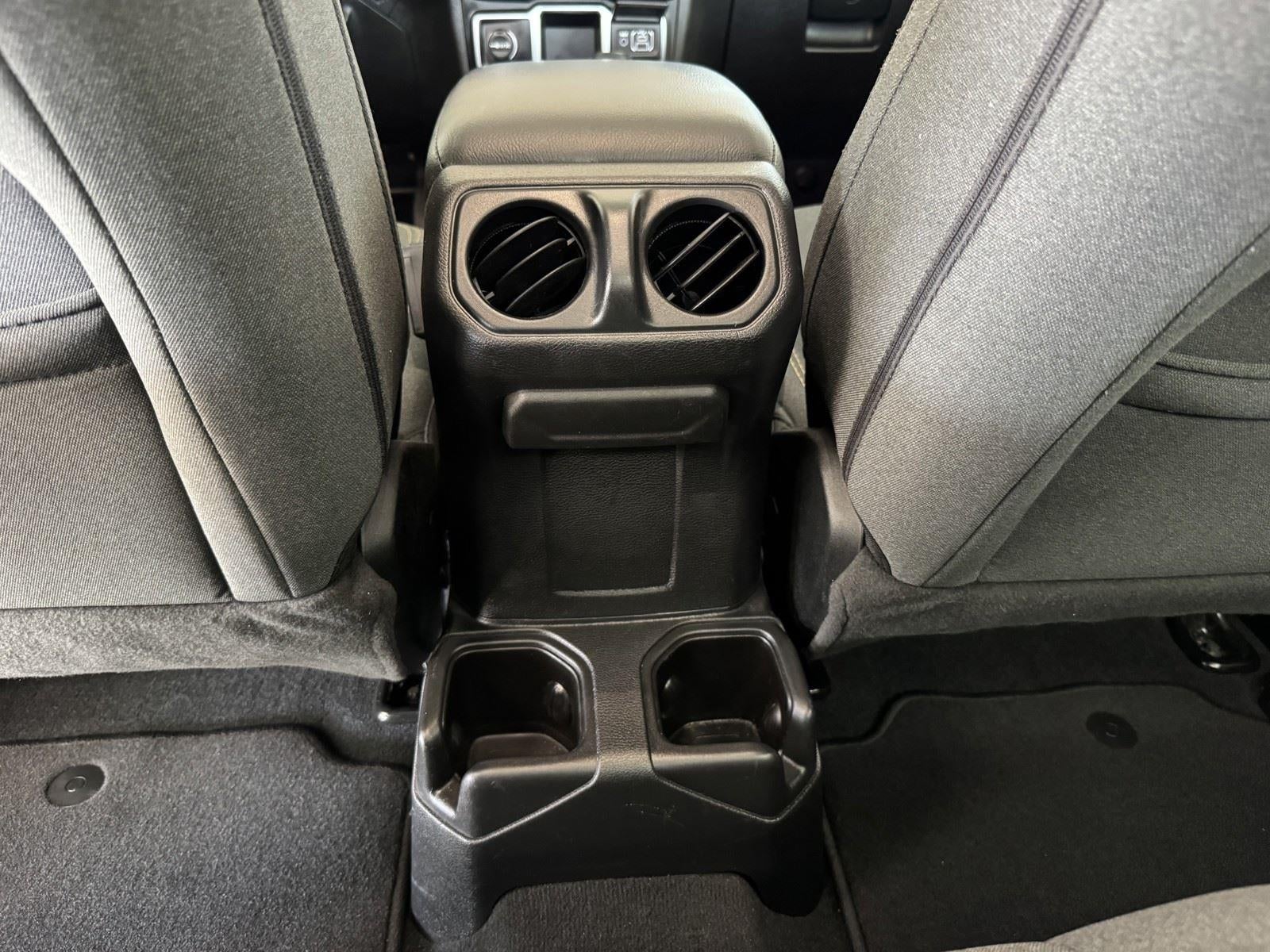 2024 Jeep Gladiator Sport