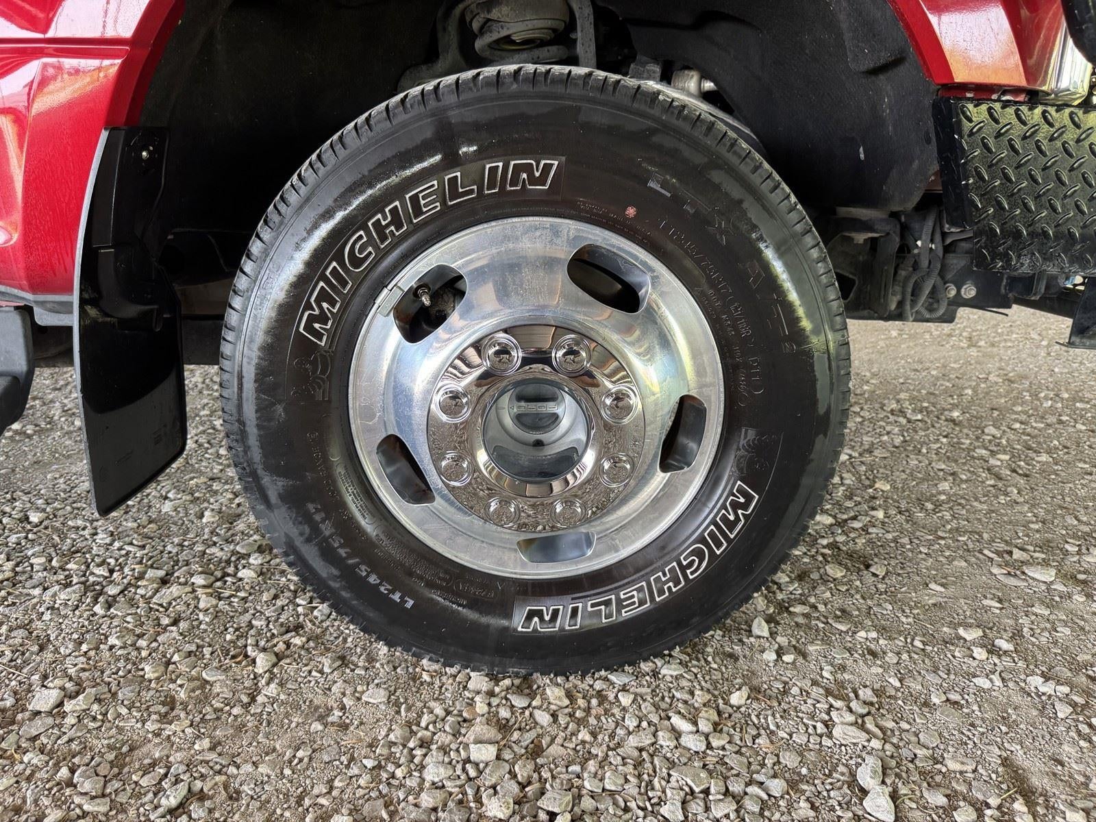 2021 Ford Super Duty F-350 DRW LARIAT
