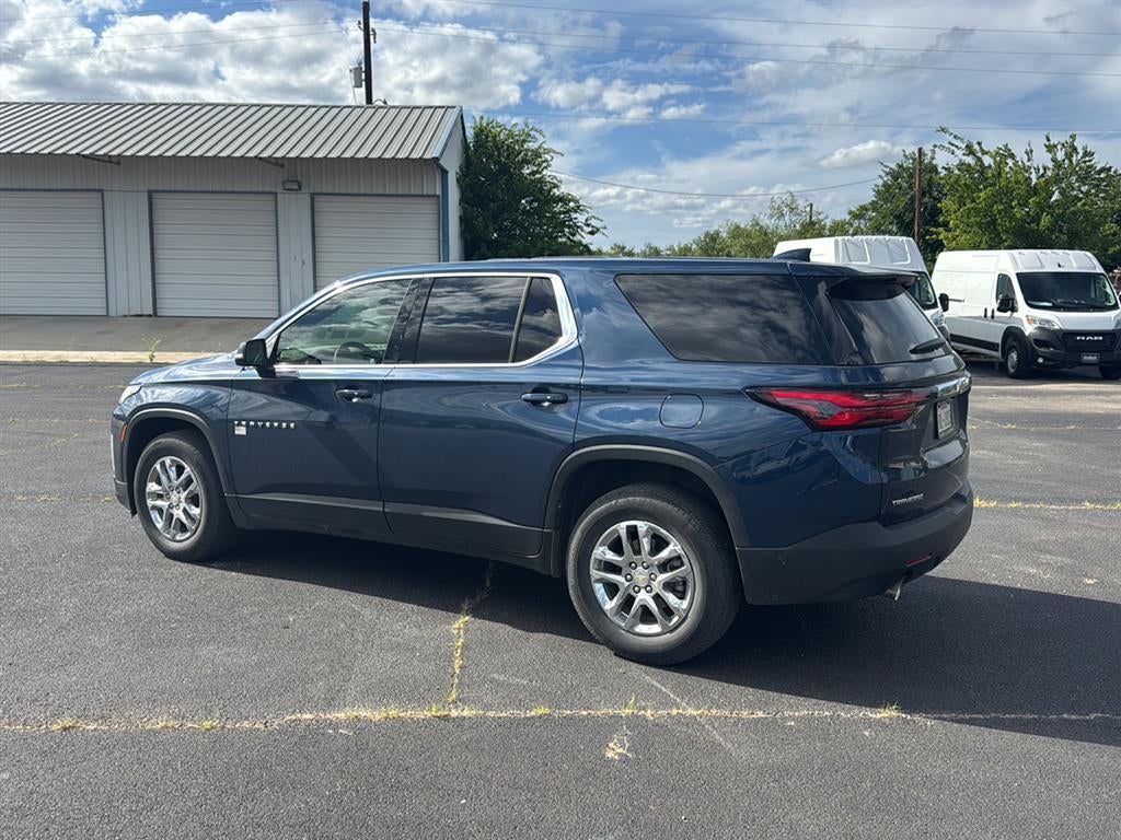 2023 Chevrolet Traverse LS