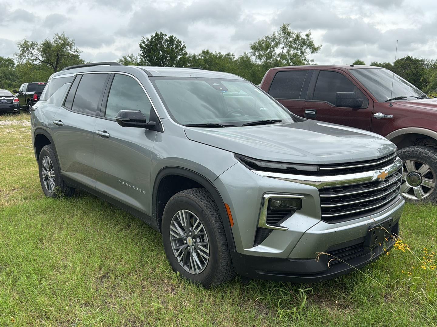 2024 Chevrolet Traverse FWD LT