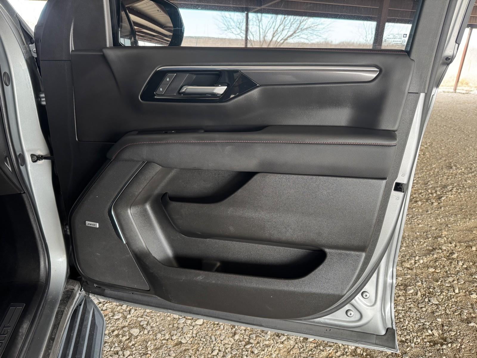 2025 Chevrolet Tahoe RST