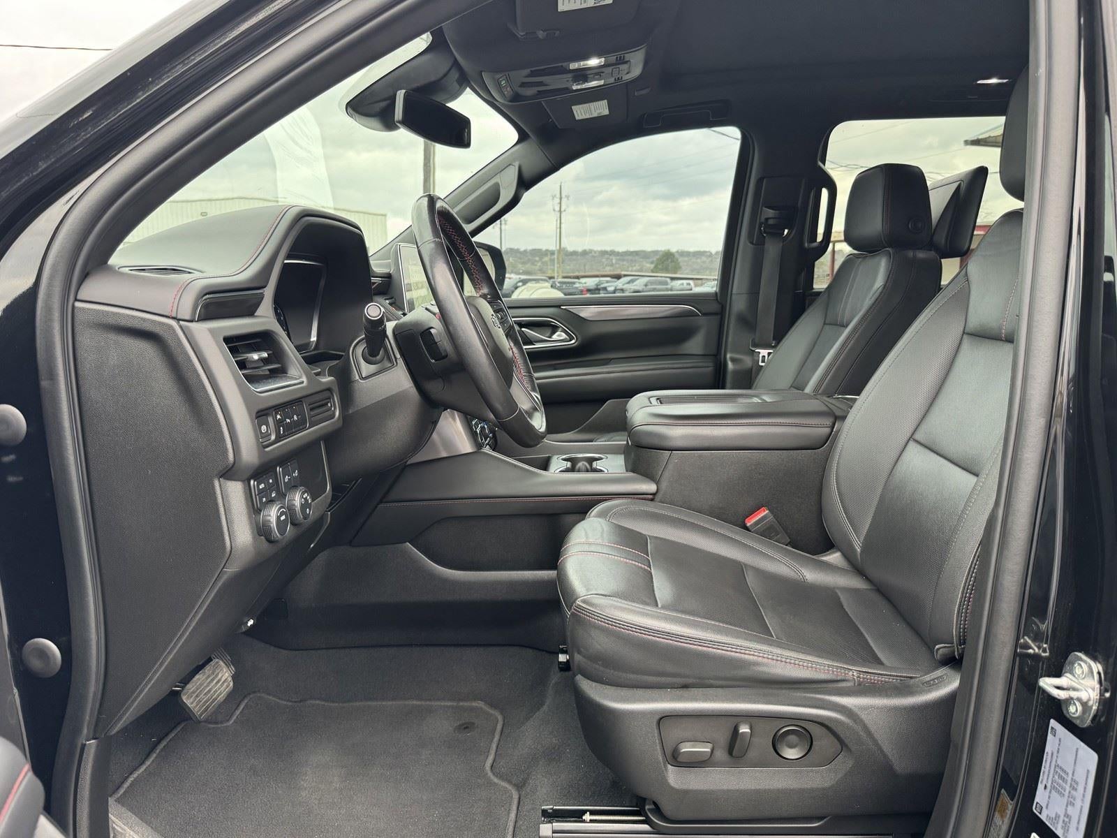 2023 Chevrolet Suburban RST