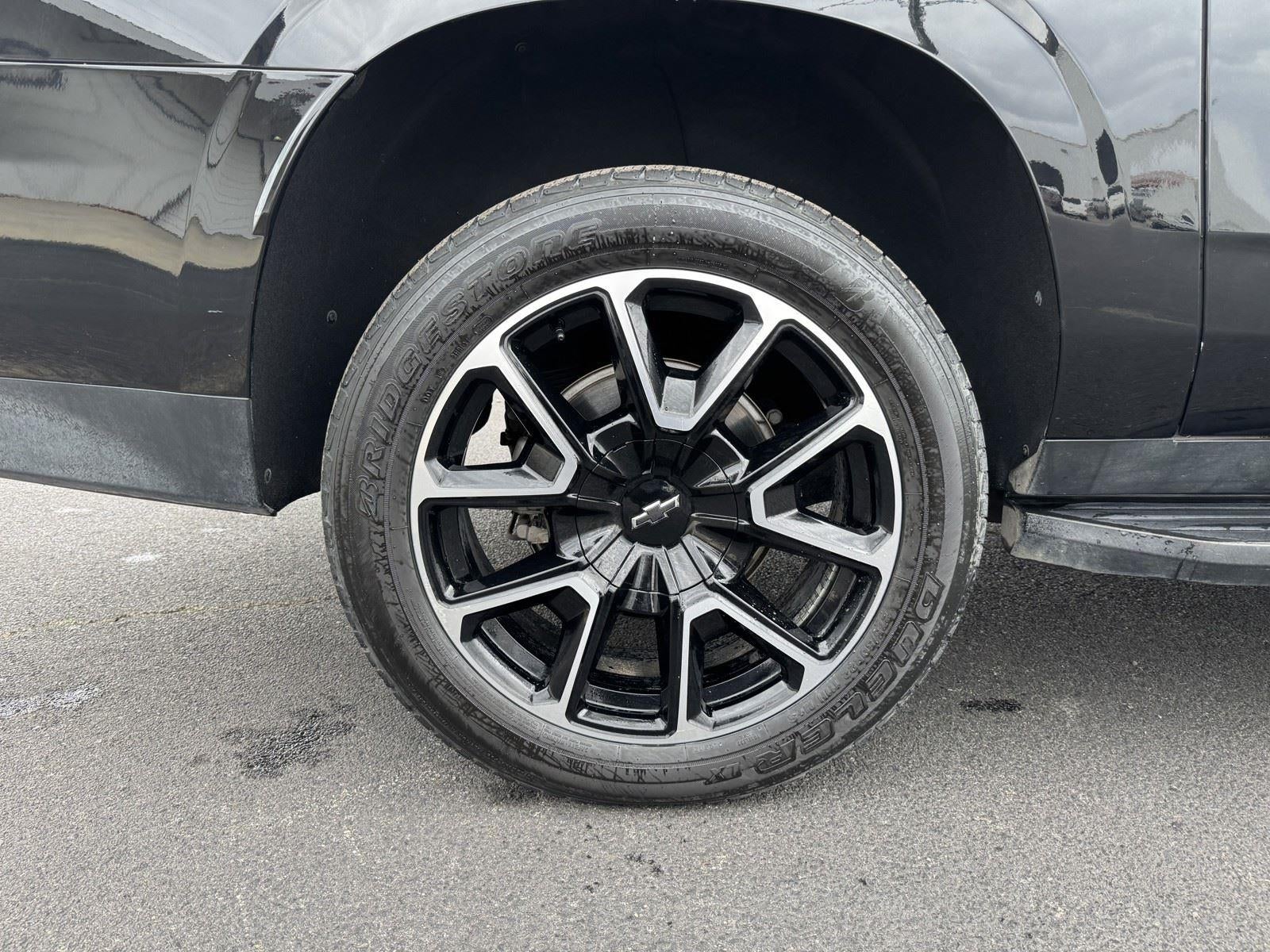 2023 Chevrolet Suburban RST