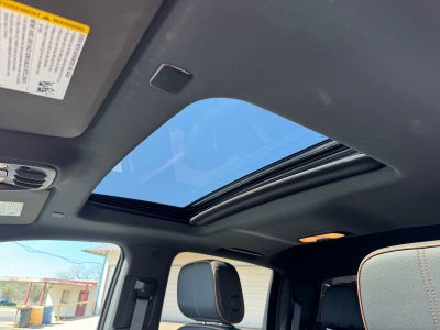 2025 GMC Canyon 4WD AT4