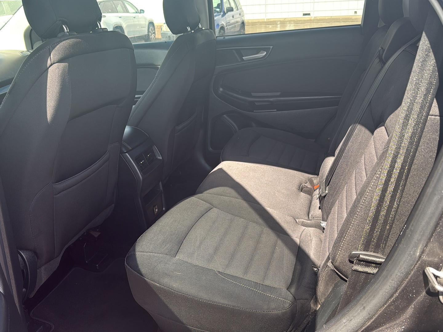 2016 Ford Edge SE