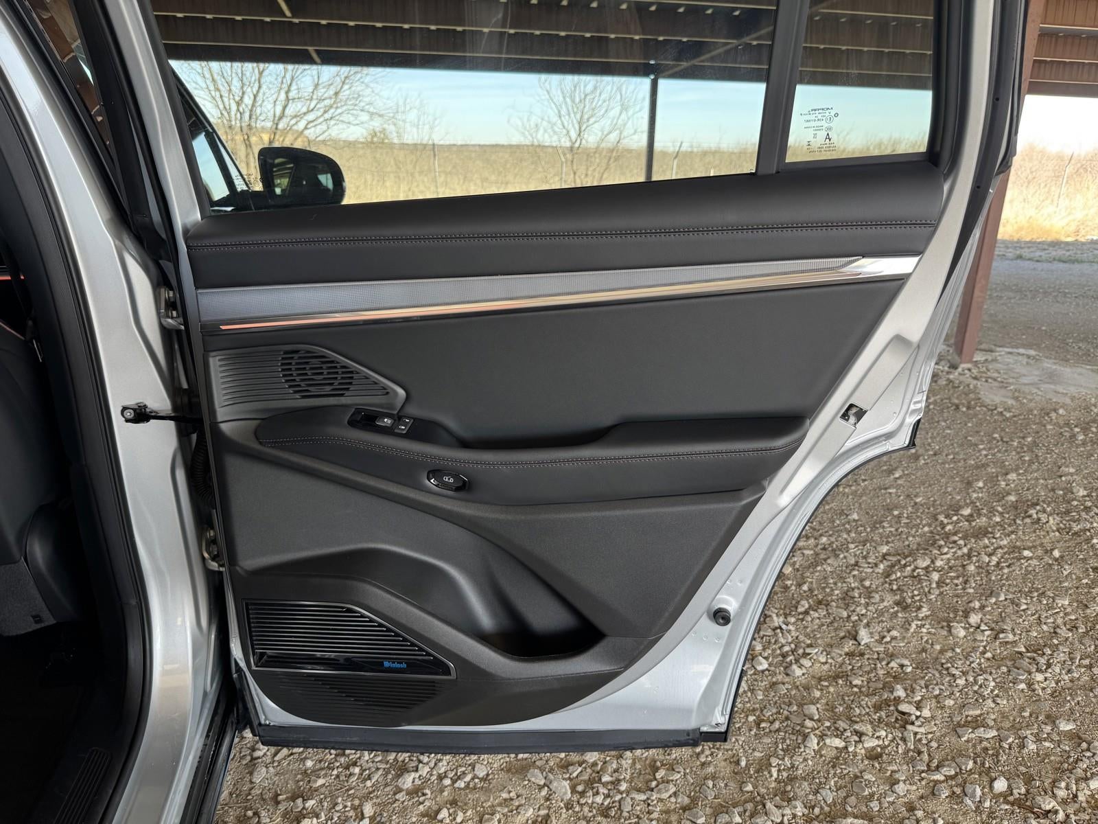 2024 Jeep Wagoneer S Launch Edition