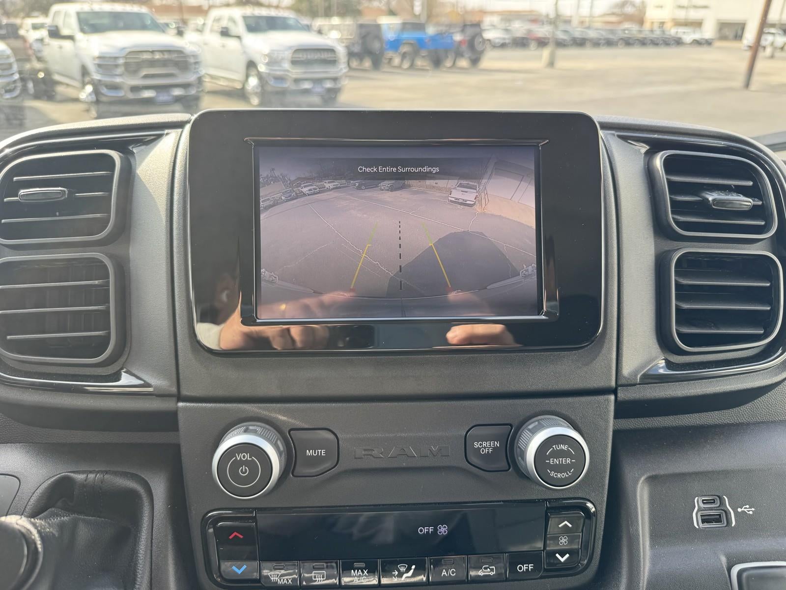 2026 RAM ProMaster Cargo Van Tradesman