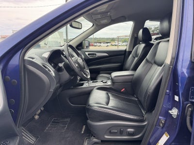 2020 Nissan Pathfinder SL