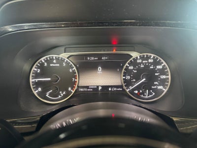 2022 Nissan Pathfinder SV