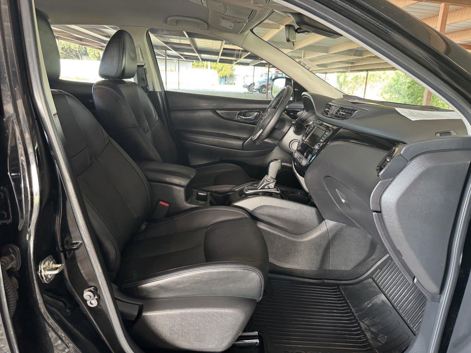 2022 Nissan Rogue Sport SL