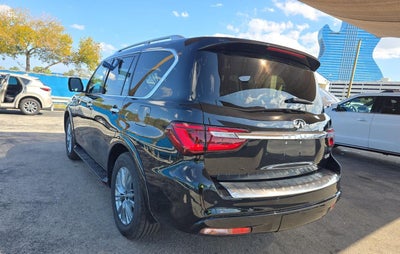 2024 INFINITI QX80 LUXE