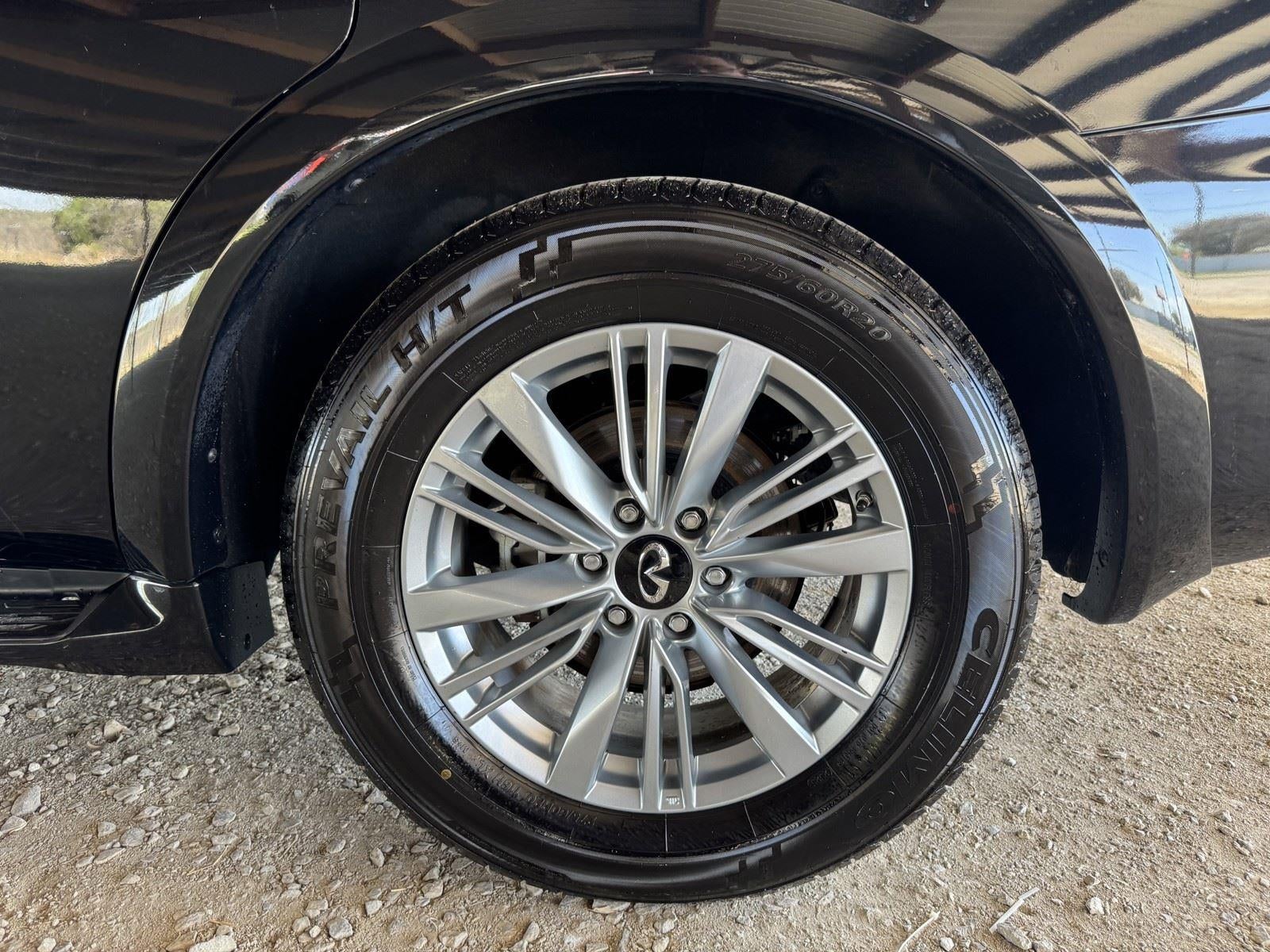 2024 INFINITI QX80 LUXE