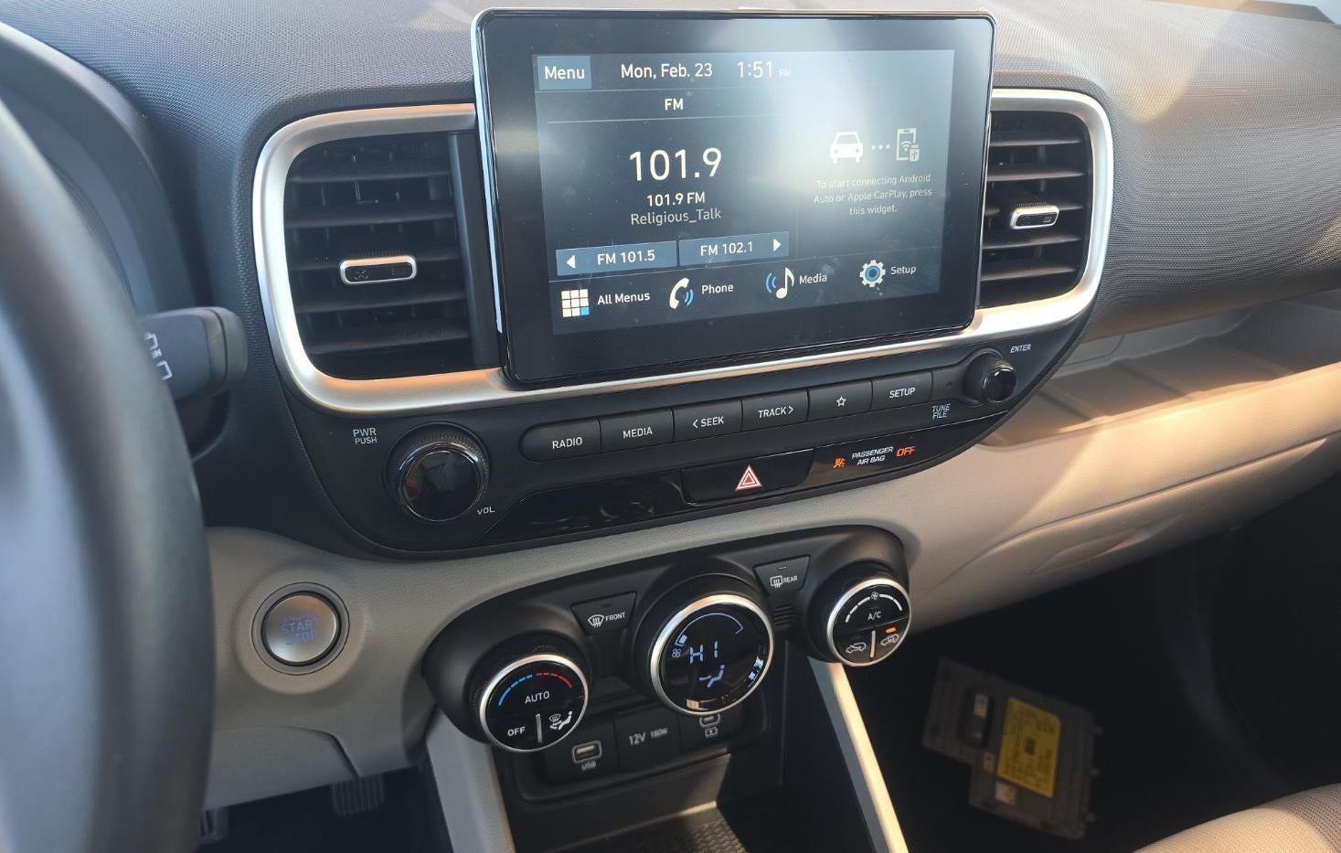 2025 Hyundai Venue SEL