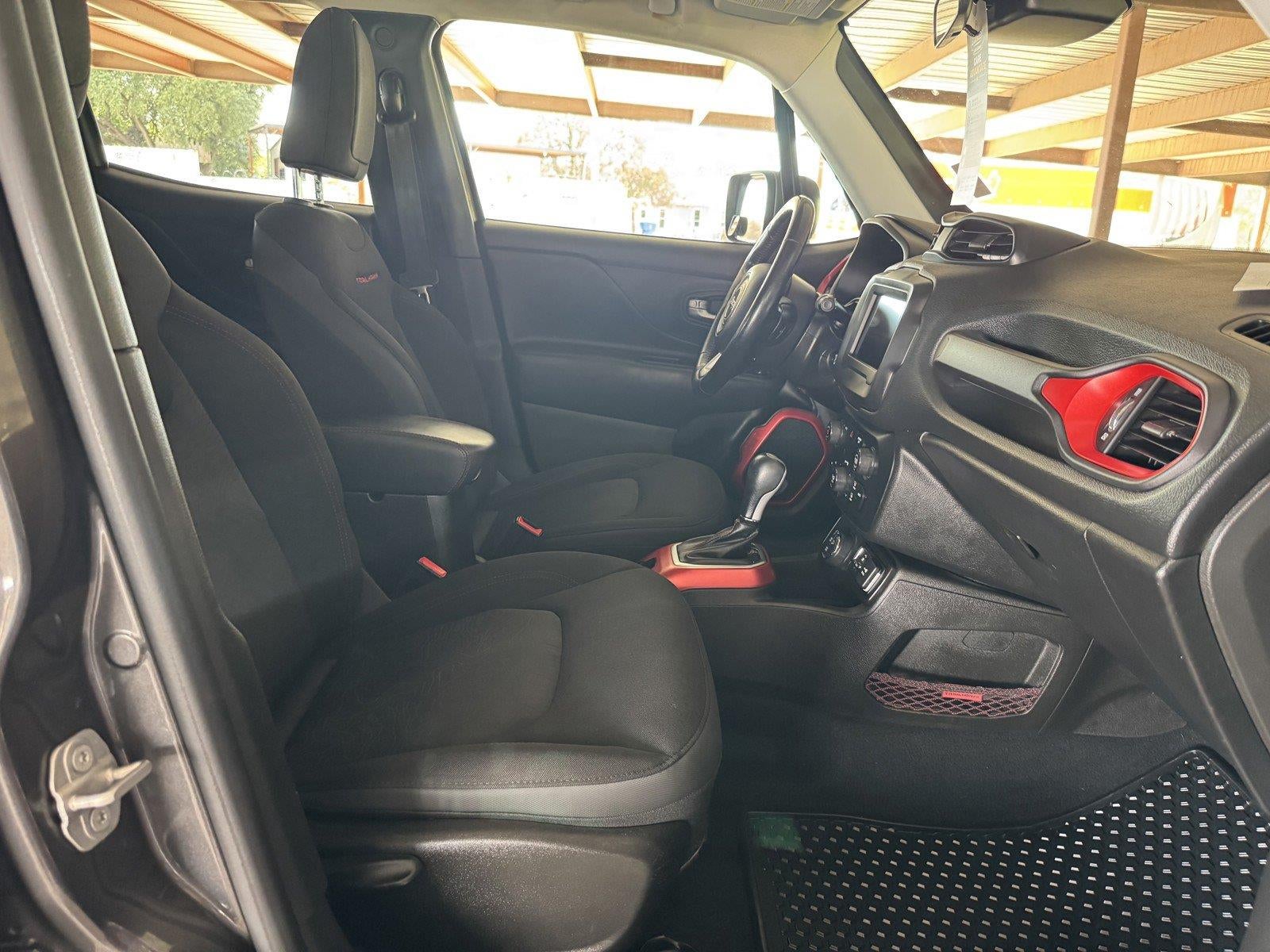 2020 Jeep Renegade Trailhawk