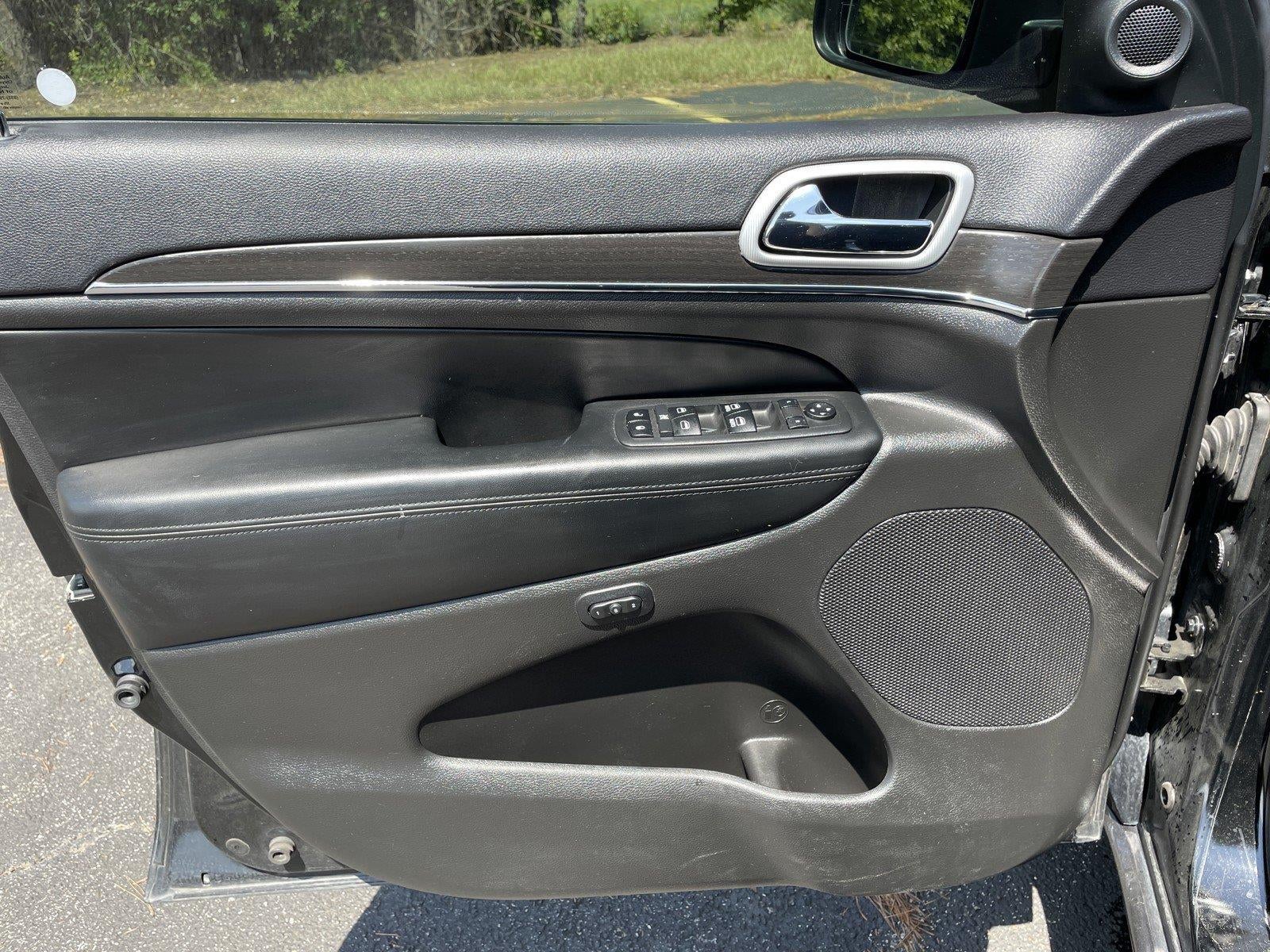 2018 Jeep Grand Cherokee Sterling Edition