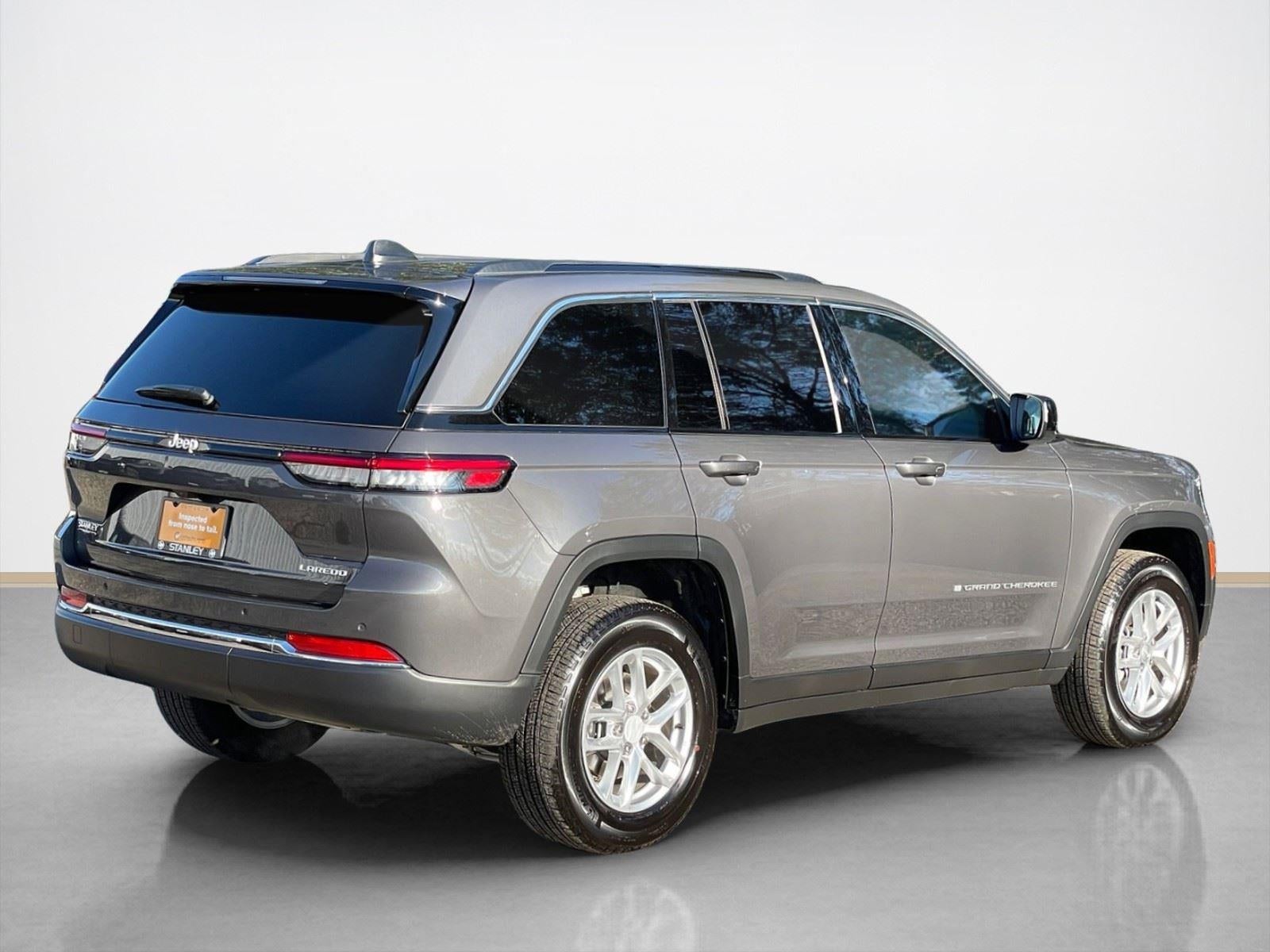 2025 Jeep Grand Cherokee Laredo X