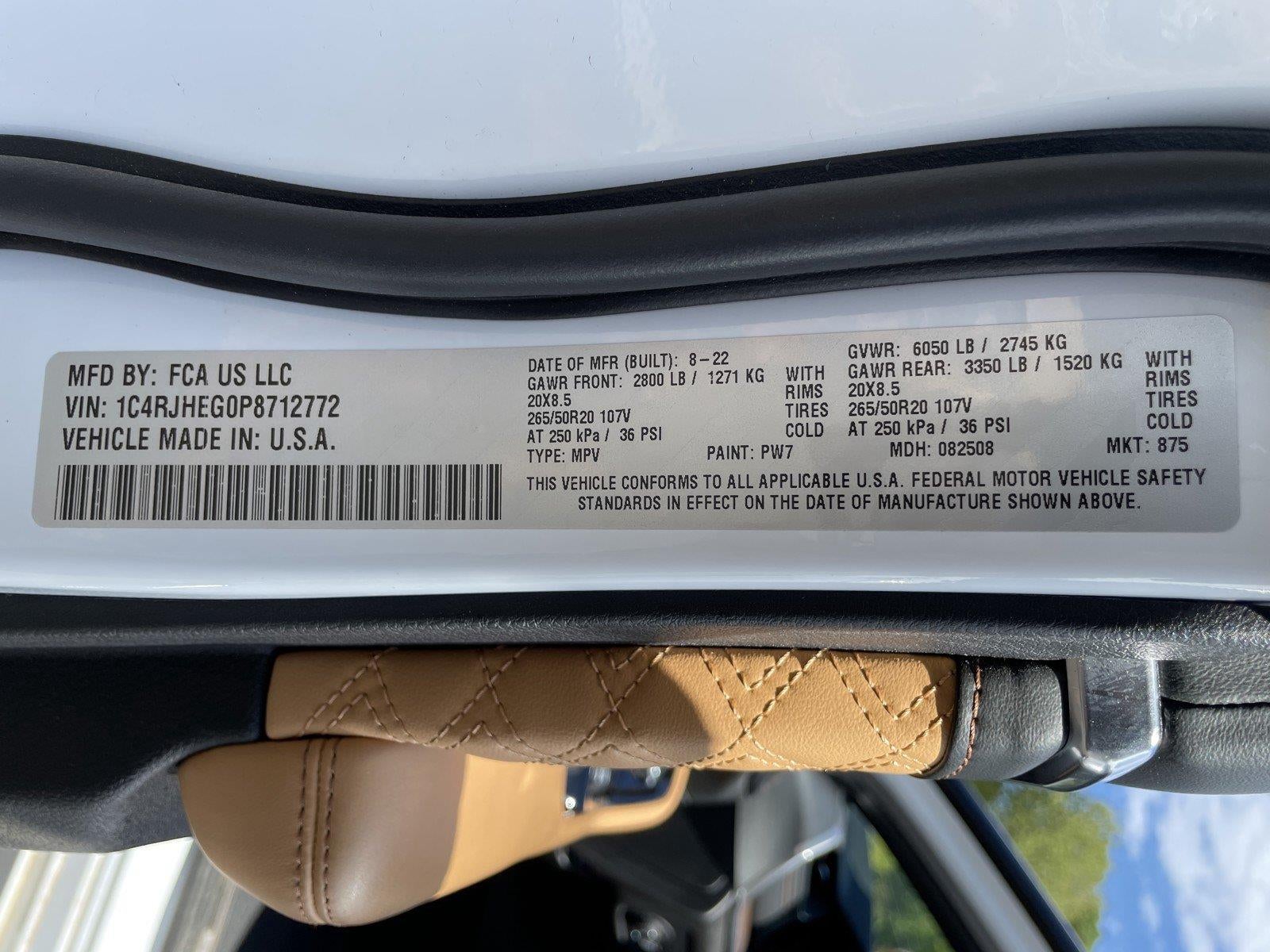 2023 Jeep Grand Cherokee Summit