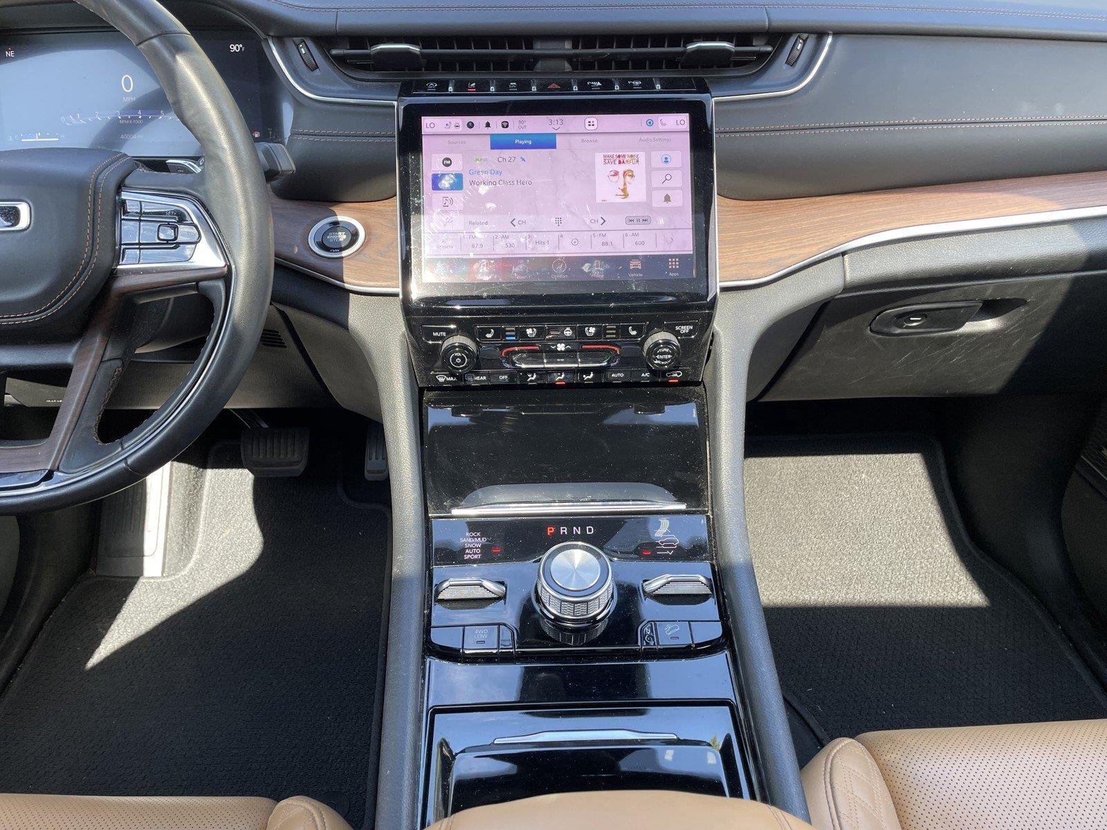 2023 Jeep Grand Cherokee Summit
