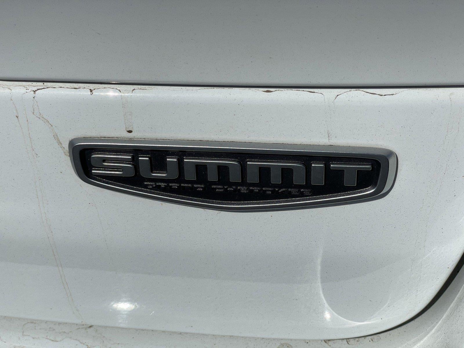 2023 Jeep Grand Cherokee Summit