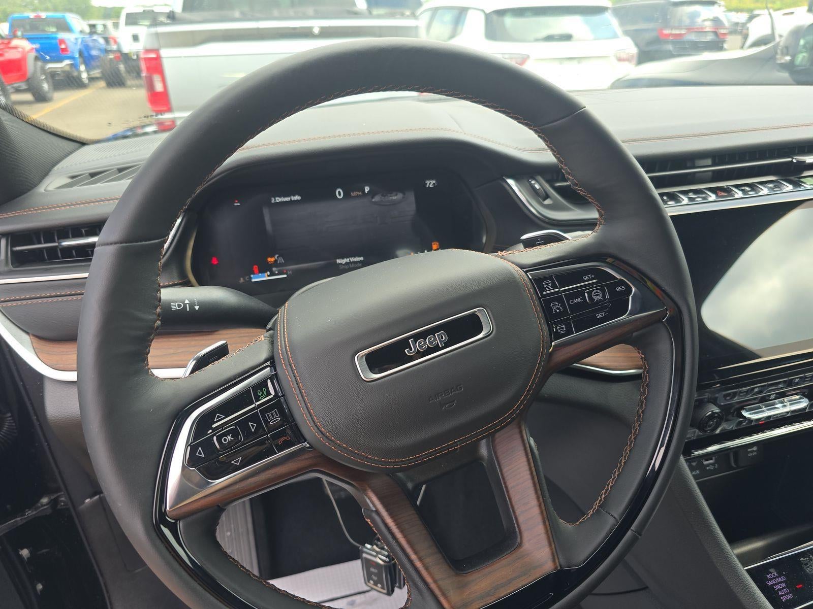 2025 Jeep Grand Cherokee Summit