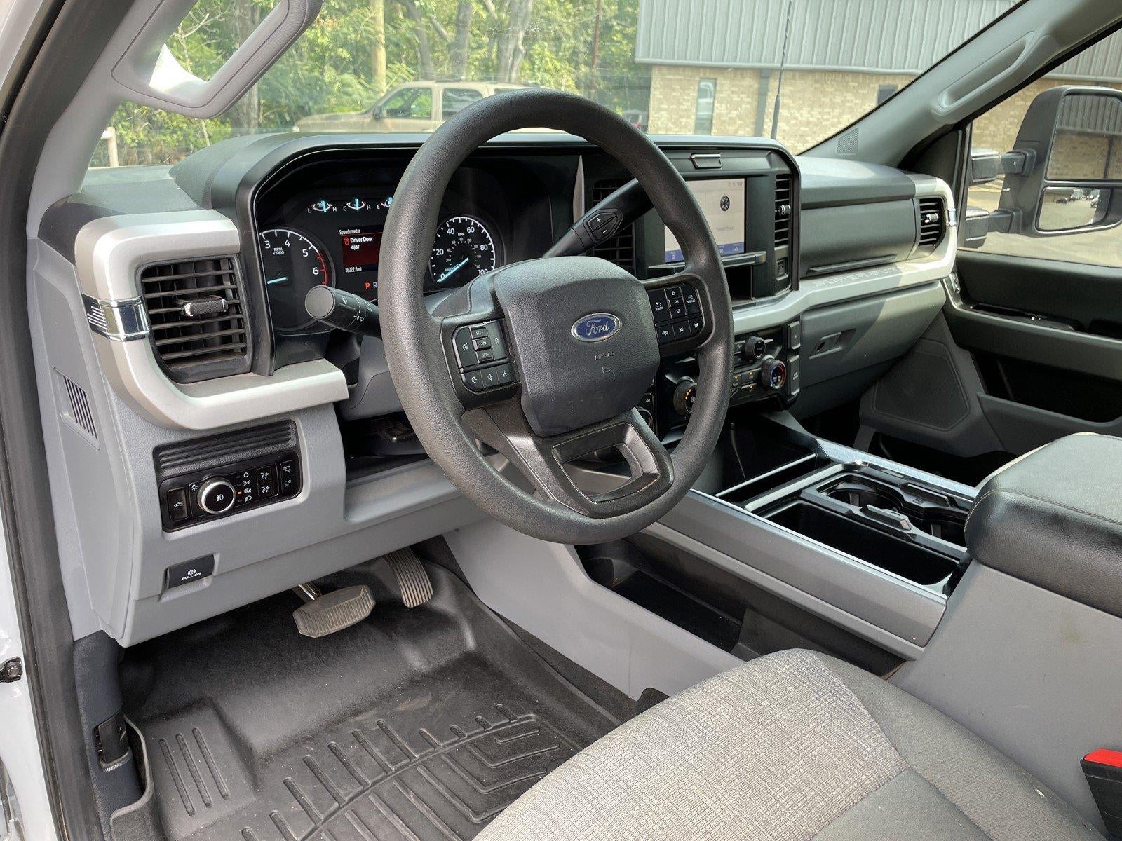 2025 Ford Super Duty F-250 SRW XLT