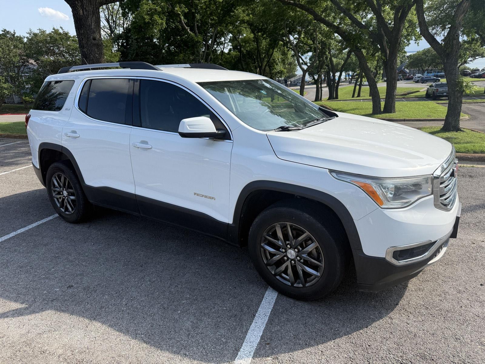 2017 GMC Acadia SLT