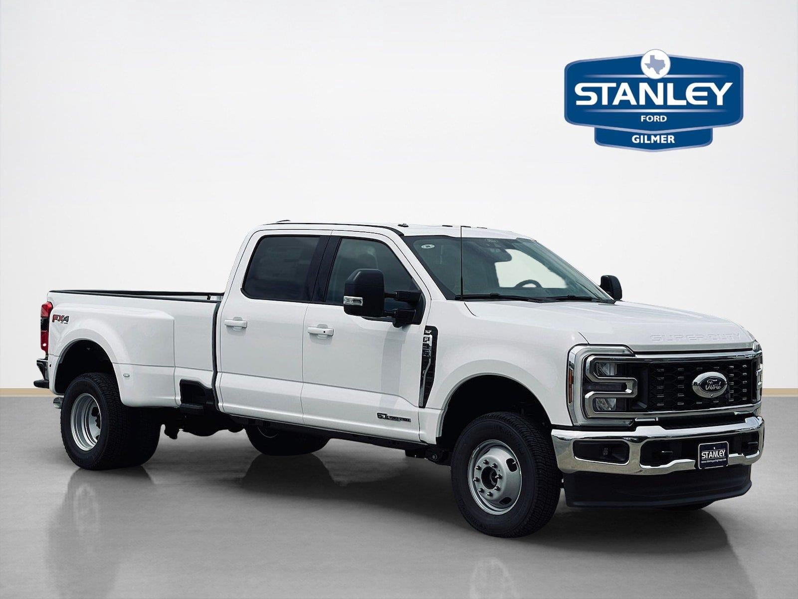 2026 Ford Super Duty F-350® XLT