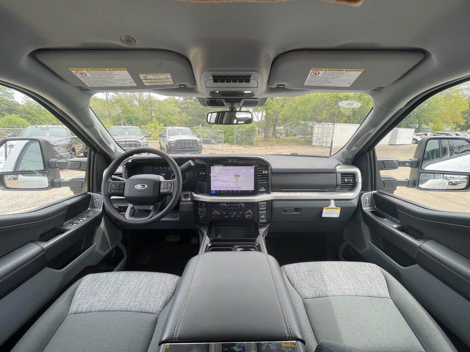 2026 Ford Super Duty F-350® XLT