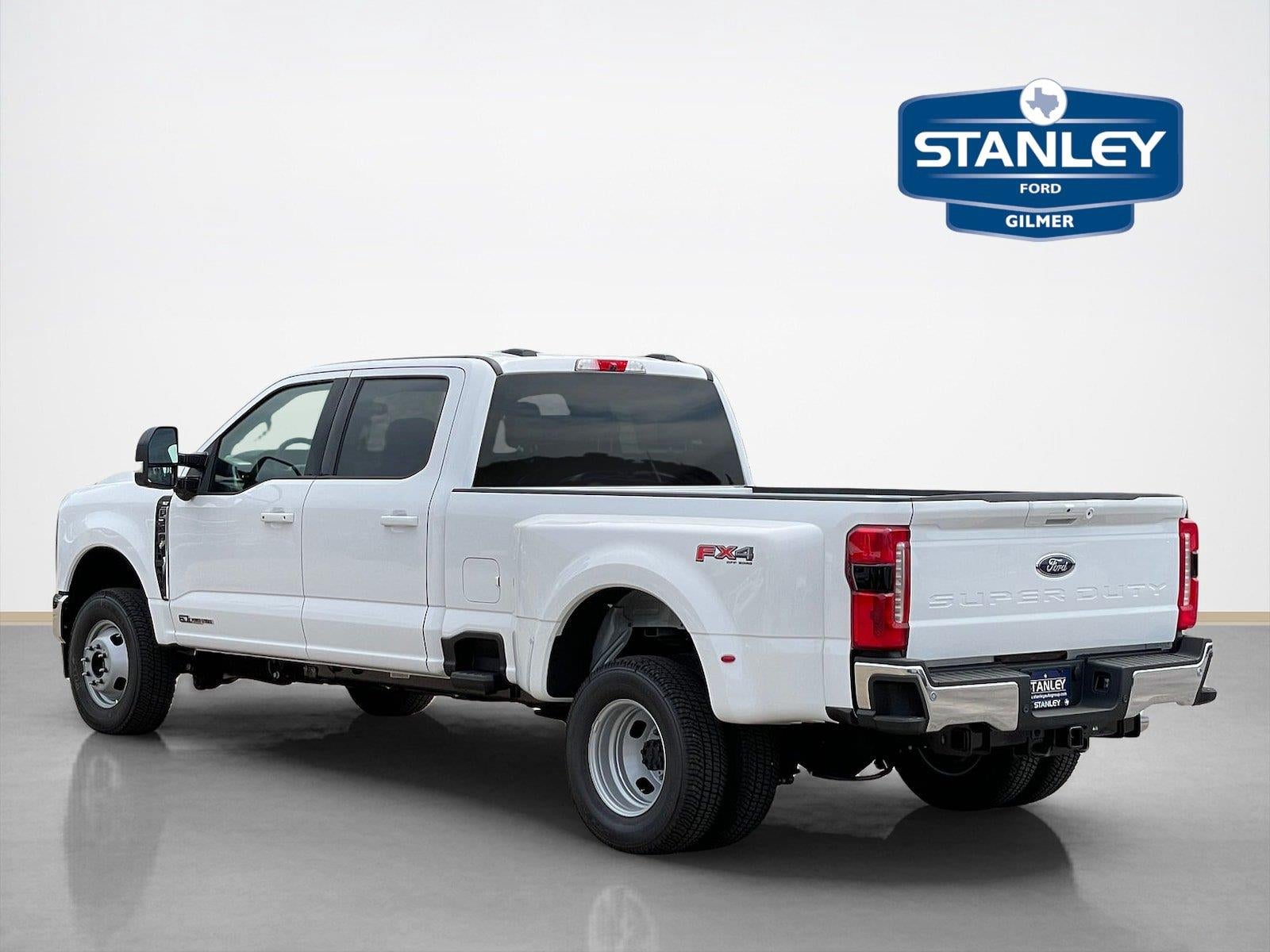 2026 Ford Super Duty F-350® XLT