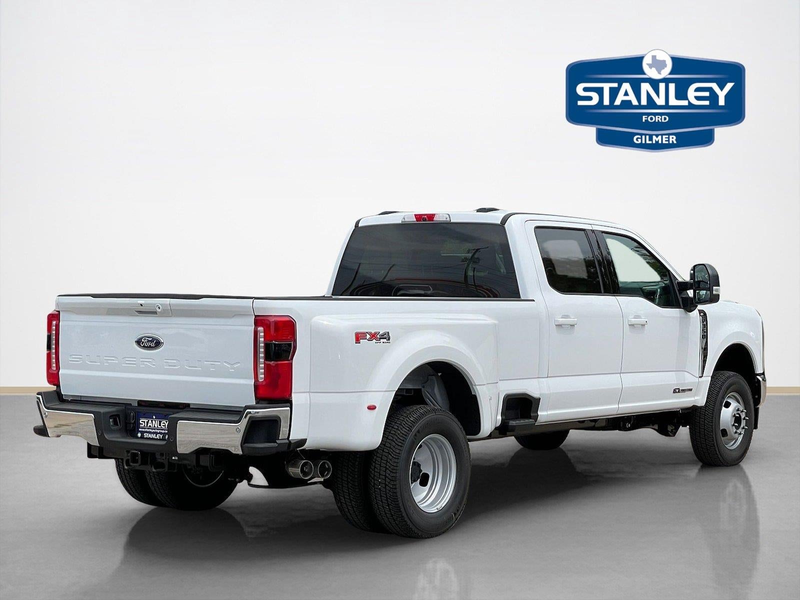 2026 Ford Super Duty F-350® XLT