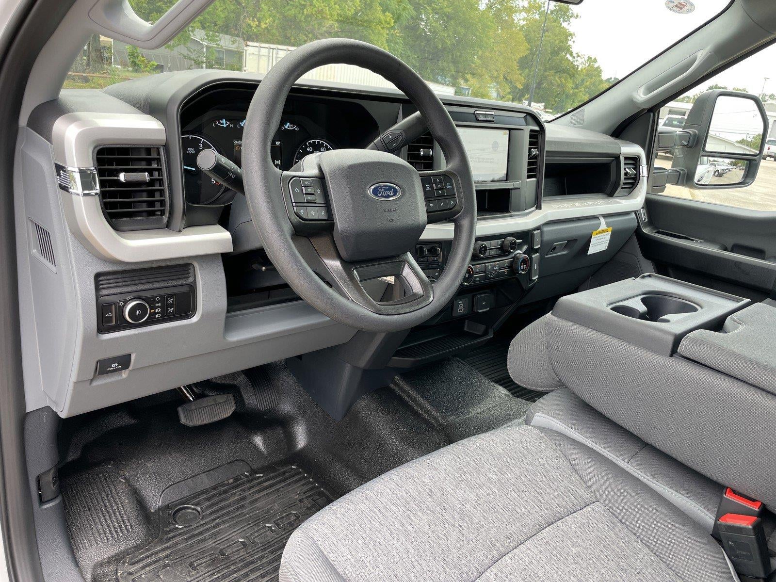 2026 Ford Super Duty F-350® XL