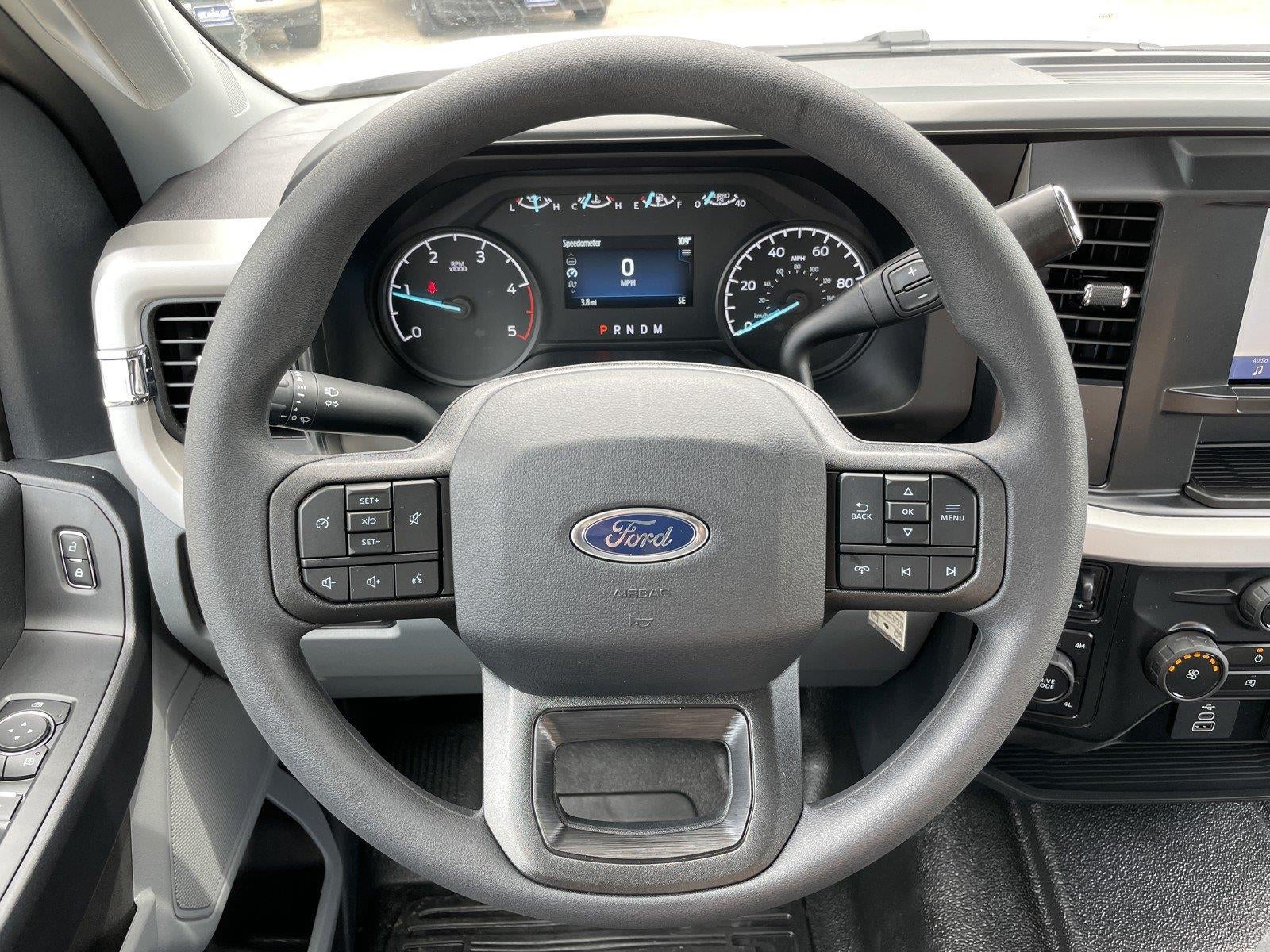 2026 Ford Super Duty F-350® XL