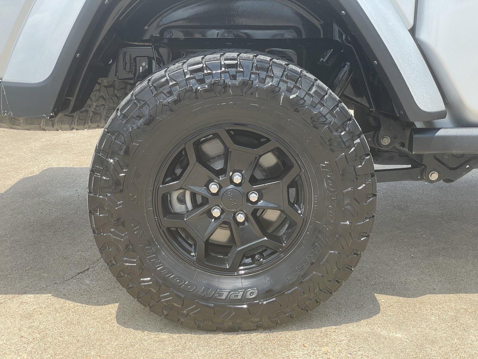 2023 Jeep Gladiator Willys