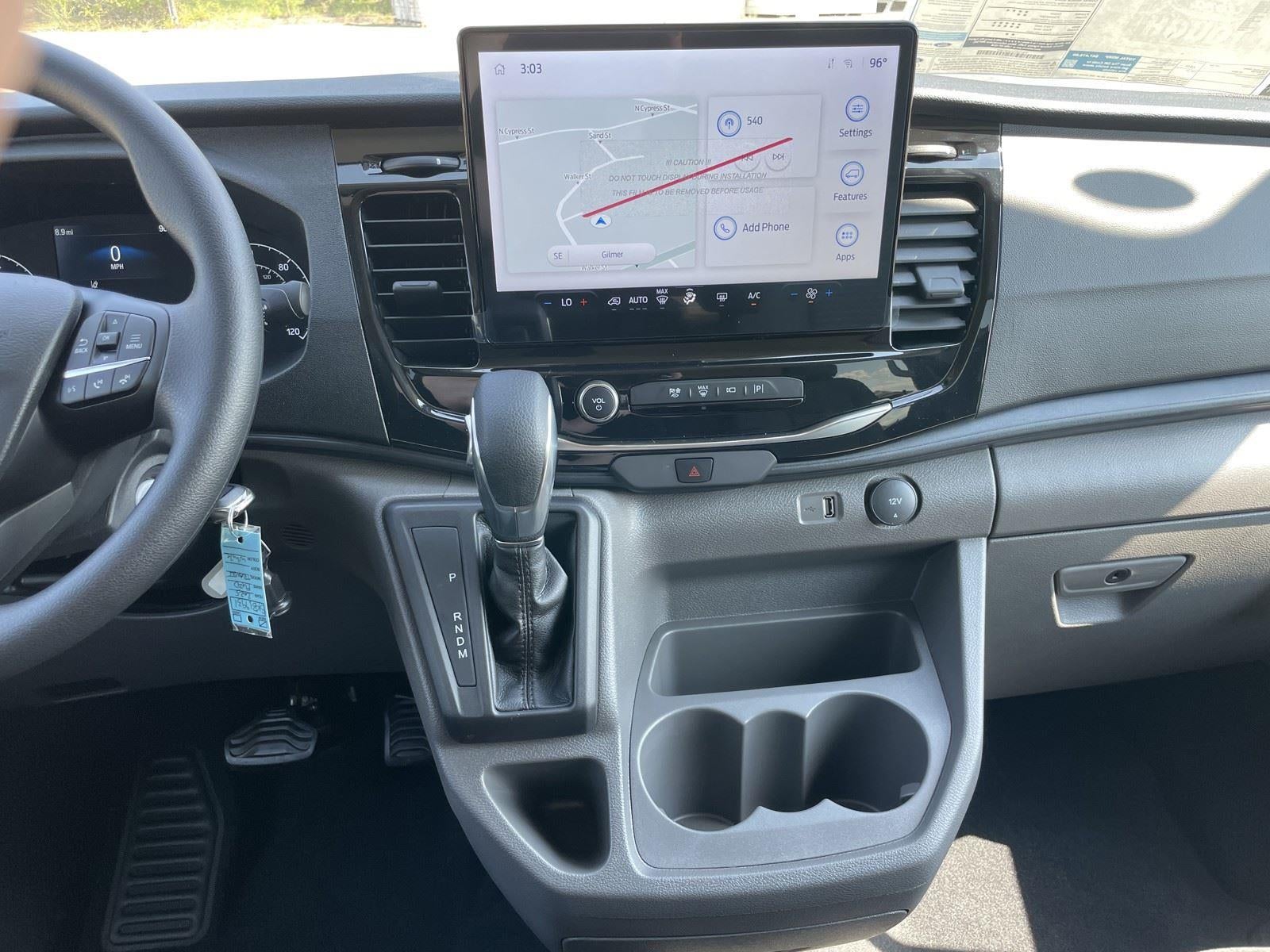 2025 Ford Transit Passenger Wagon XLT