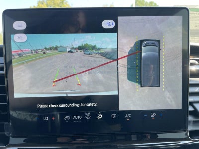 2025 Ford Transit Passenger Wagon XLT