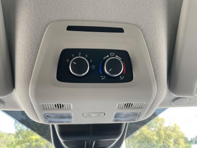 2025 Ford Transit Passenger Wagon XLT