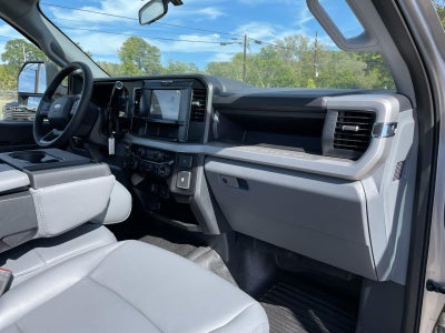 2027 Ford Super Duty F-450 DRW XL