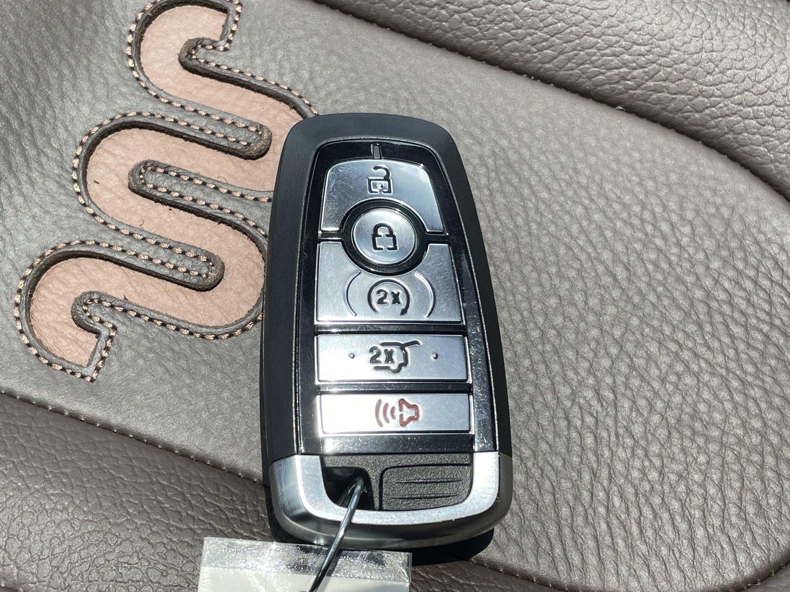 2026 Ford Expedition King Ranch