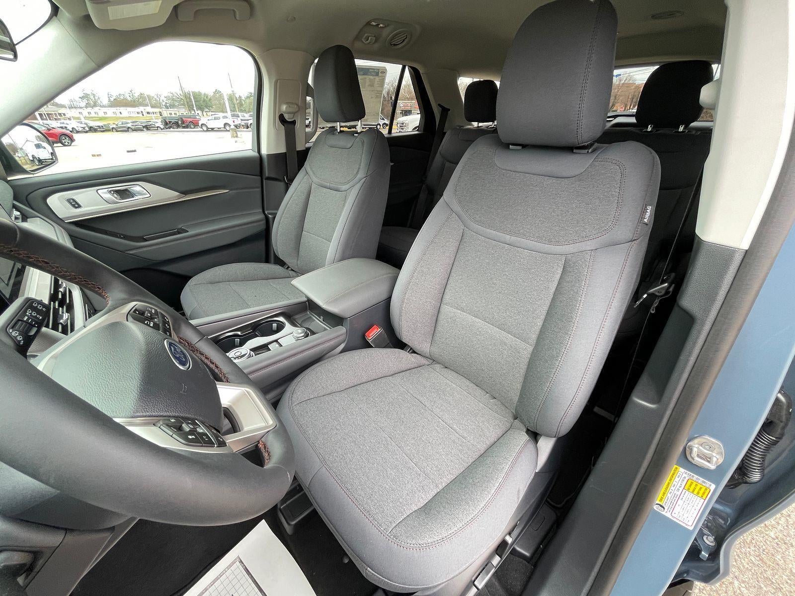 2026 Ford Explorer Active (100A)