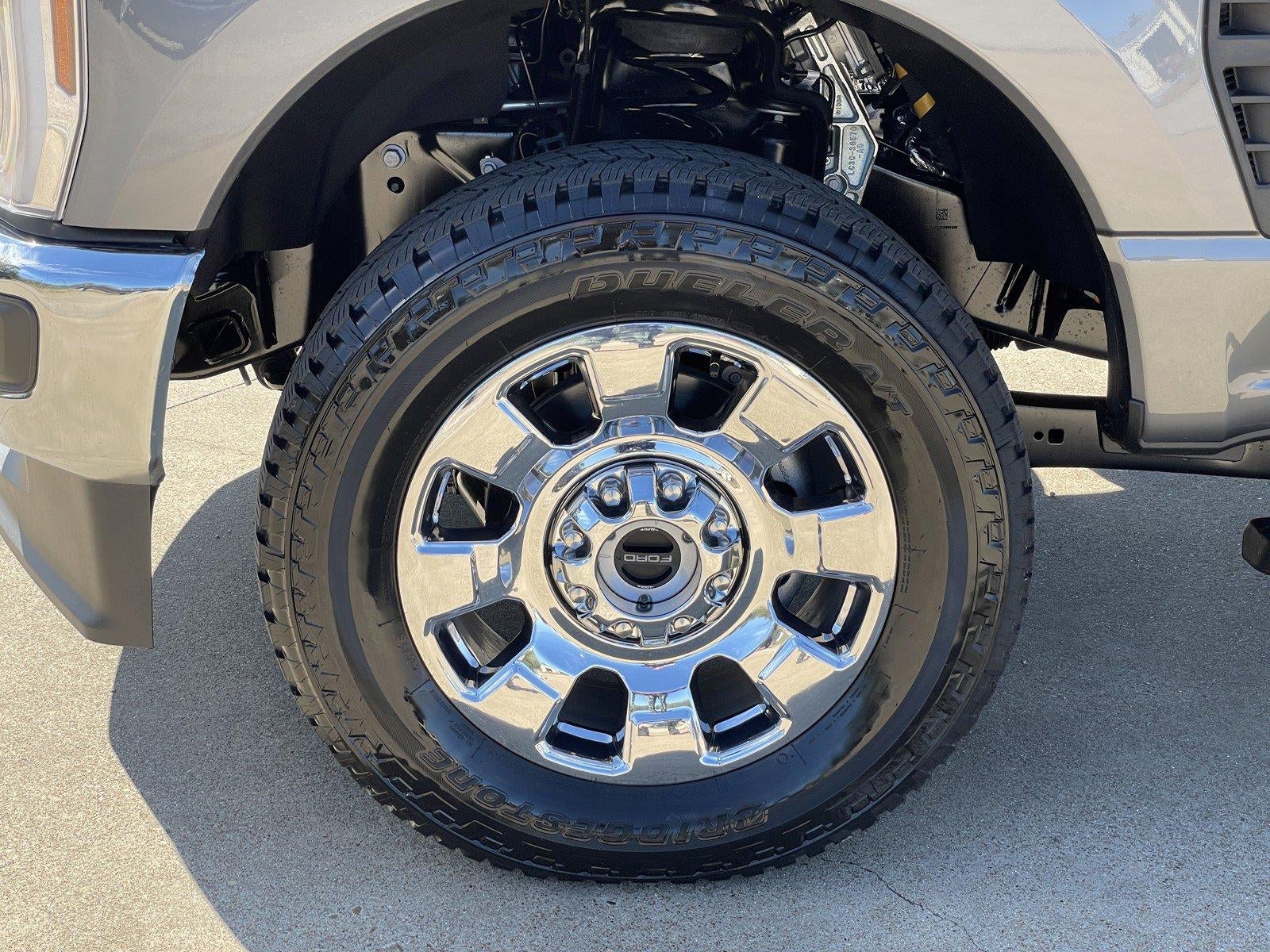2027 Ford Super Duty F-250 SRW LARIAT