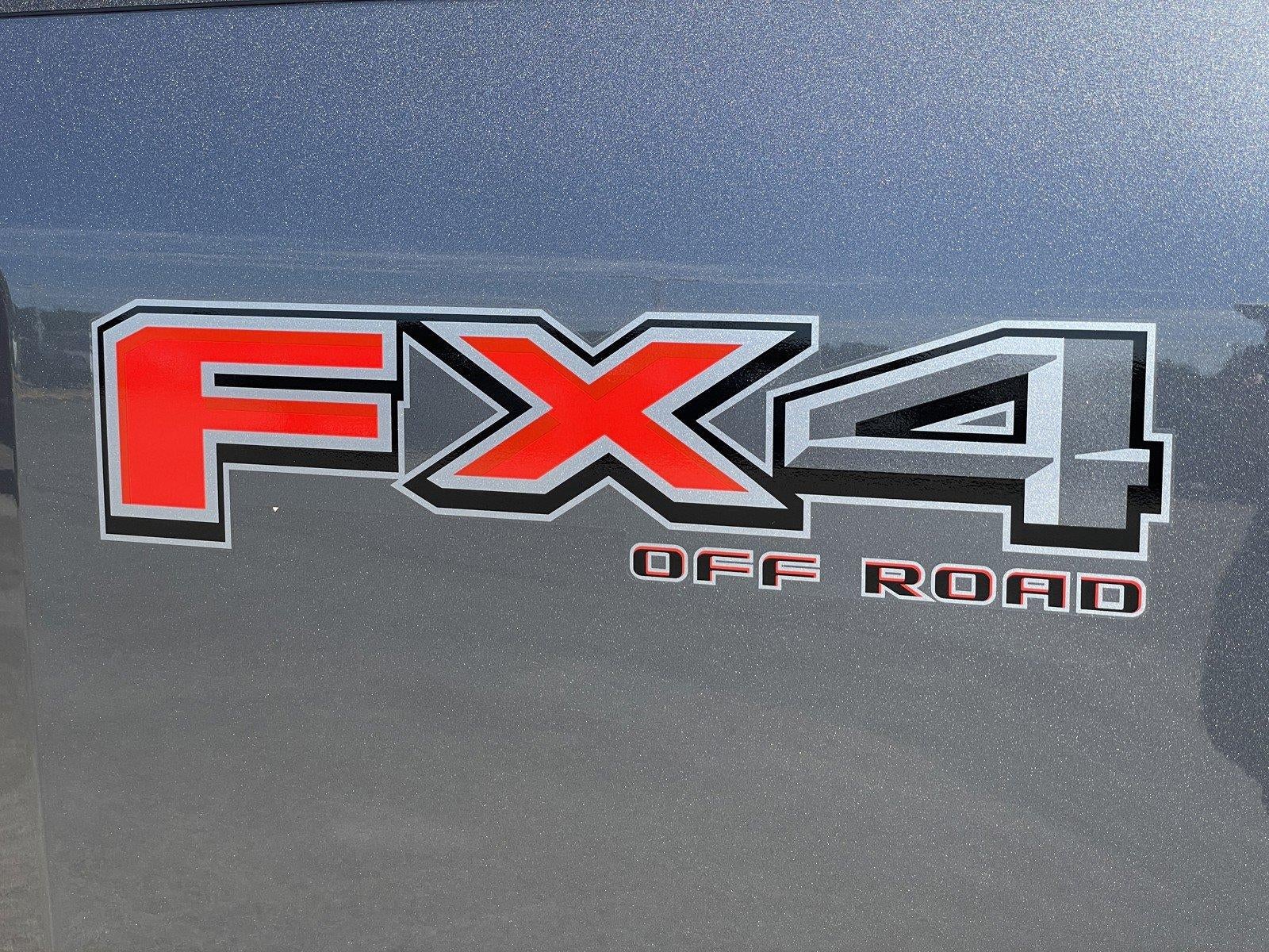 2027 Ford Super Duty F-250 SRW LARIAT