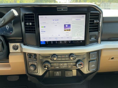 2027 Ford Super Duty F-250 SRW XLT