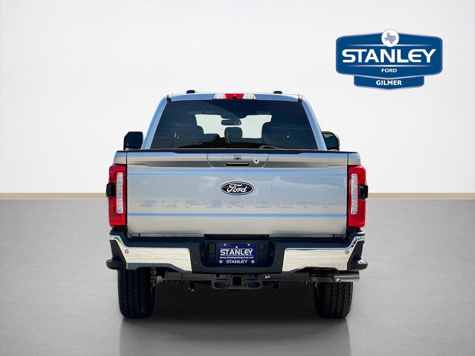 2027 Ford Super Duty F-250 SRW XLT