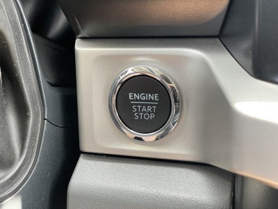 2027 Ford Super Duty F-250 SRW XLT