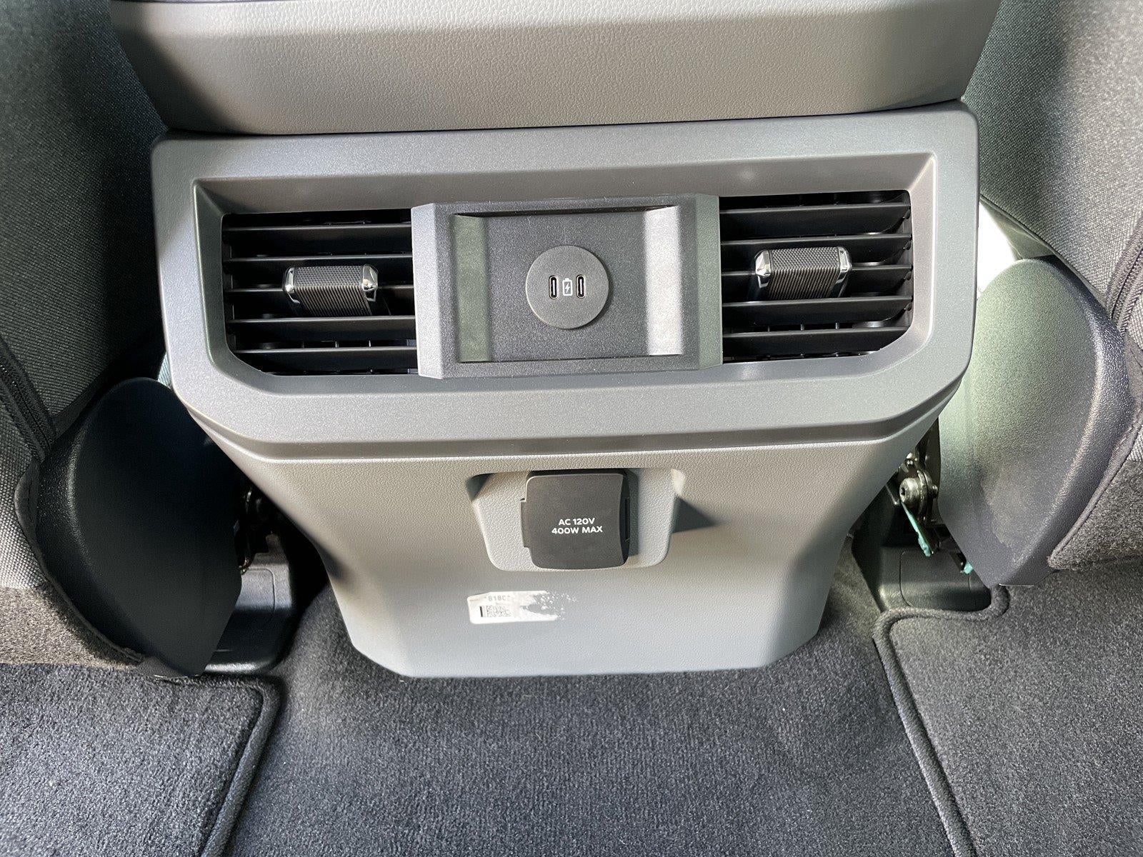 2027 Ford Super Duty F-250 SRW XLT