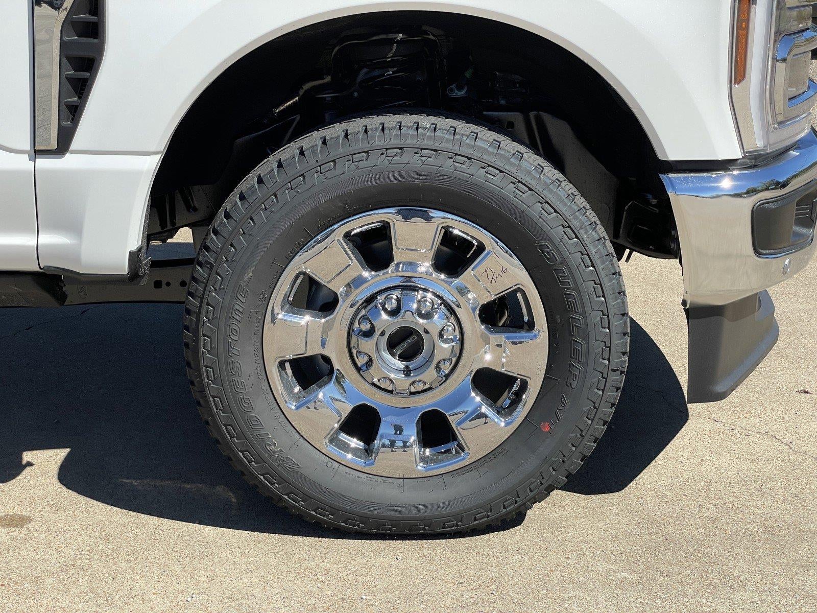 2027 Ford Super Duty F-250 SRW LARIAT