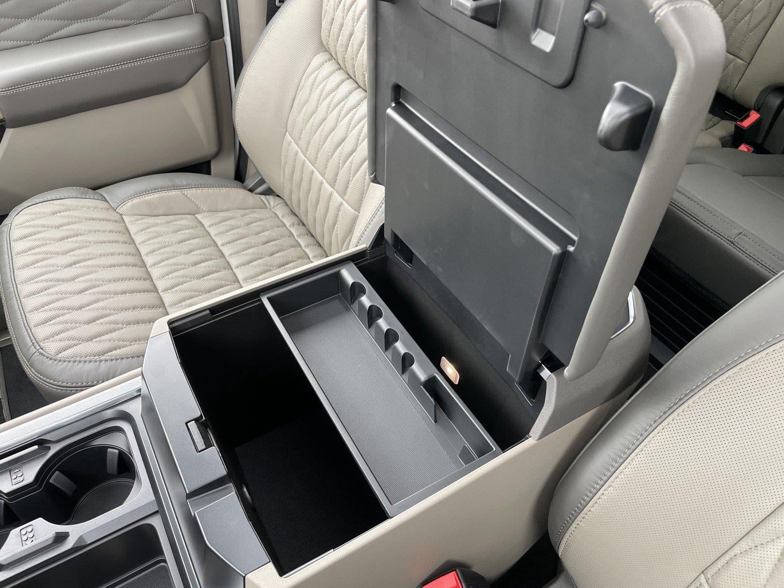 2027 Ford Super Duty F-250 SRW Platinum