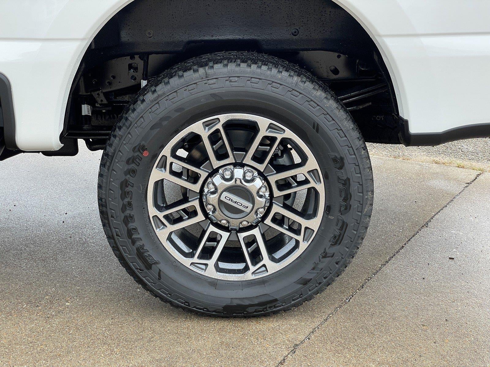 2027 Ford Super Duty F-250 SRW Platinum