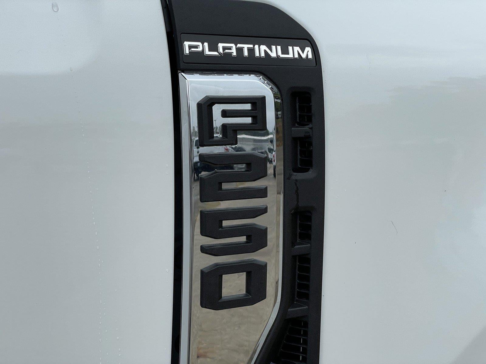 2027 Ford Super Duty F-250 SRW Platinum